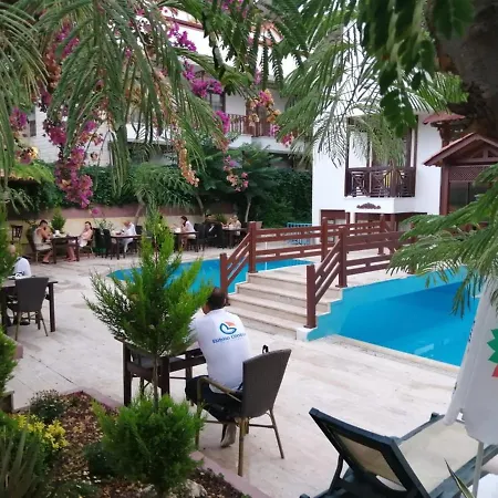 Agon Boutique Hotel 3*